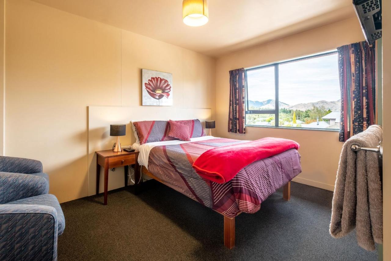 Kakapo Lodge Ханмер-Спрингс Экстерьер фото