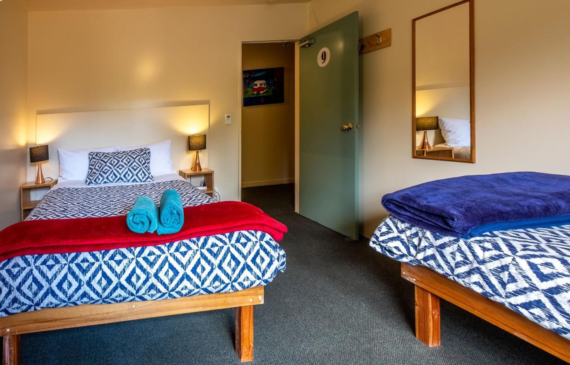 Kakapo Lodge Ханмер-Спрингс Экстерьер фото